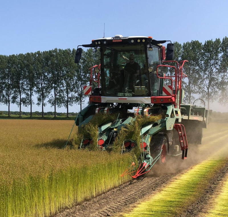 Machine de récolte Daeahy 4W- Spécialiste du lin et du chanvre en France